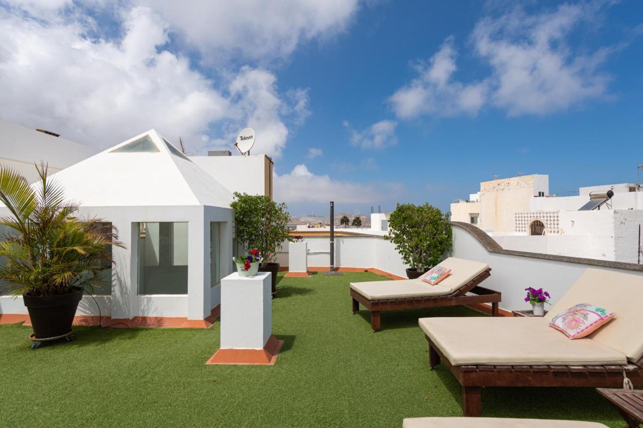 The Yellow House - Solarium - Climatized Pool Galdar Luaran gambar